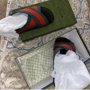 Nice and clean Gucci… wear 2 time!!